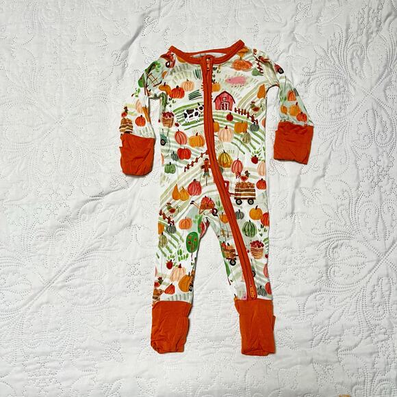 Little Sleepies Happy Harvest Zippy PJs Size NB - Picture 2 of 5